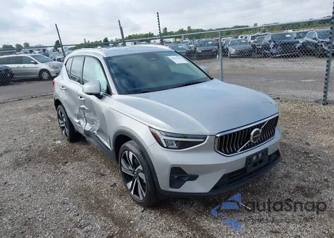 2023 Volvo Xc40 B5 Plus Bright Theme из США, поврежденный, VIN YV4L12UN9P2075643